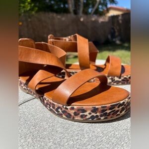 Bamboo Sandals size 8